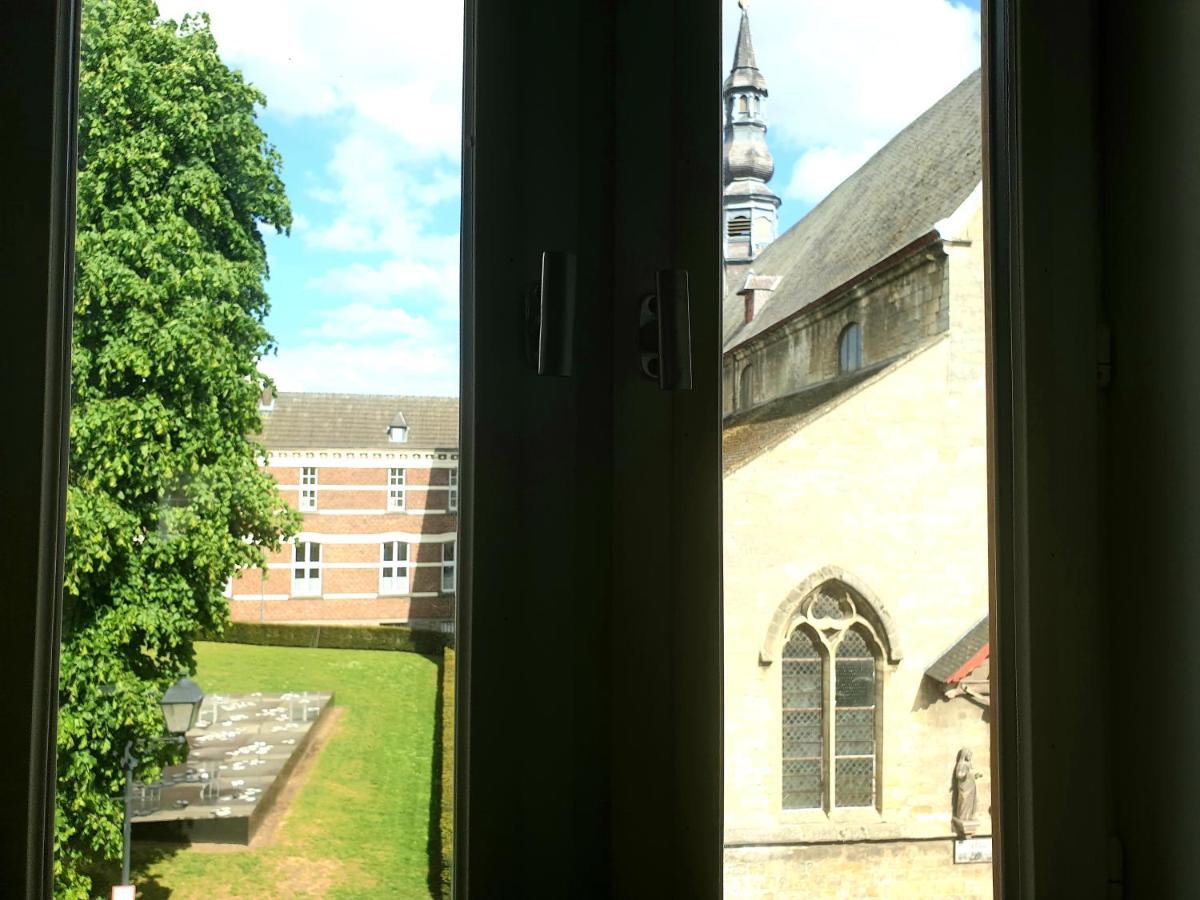 Appartamento Het Begijnhof Tongeren Center Esterno foto